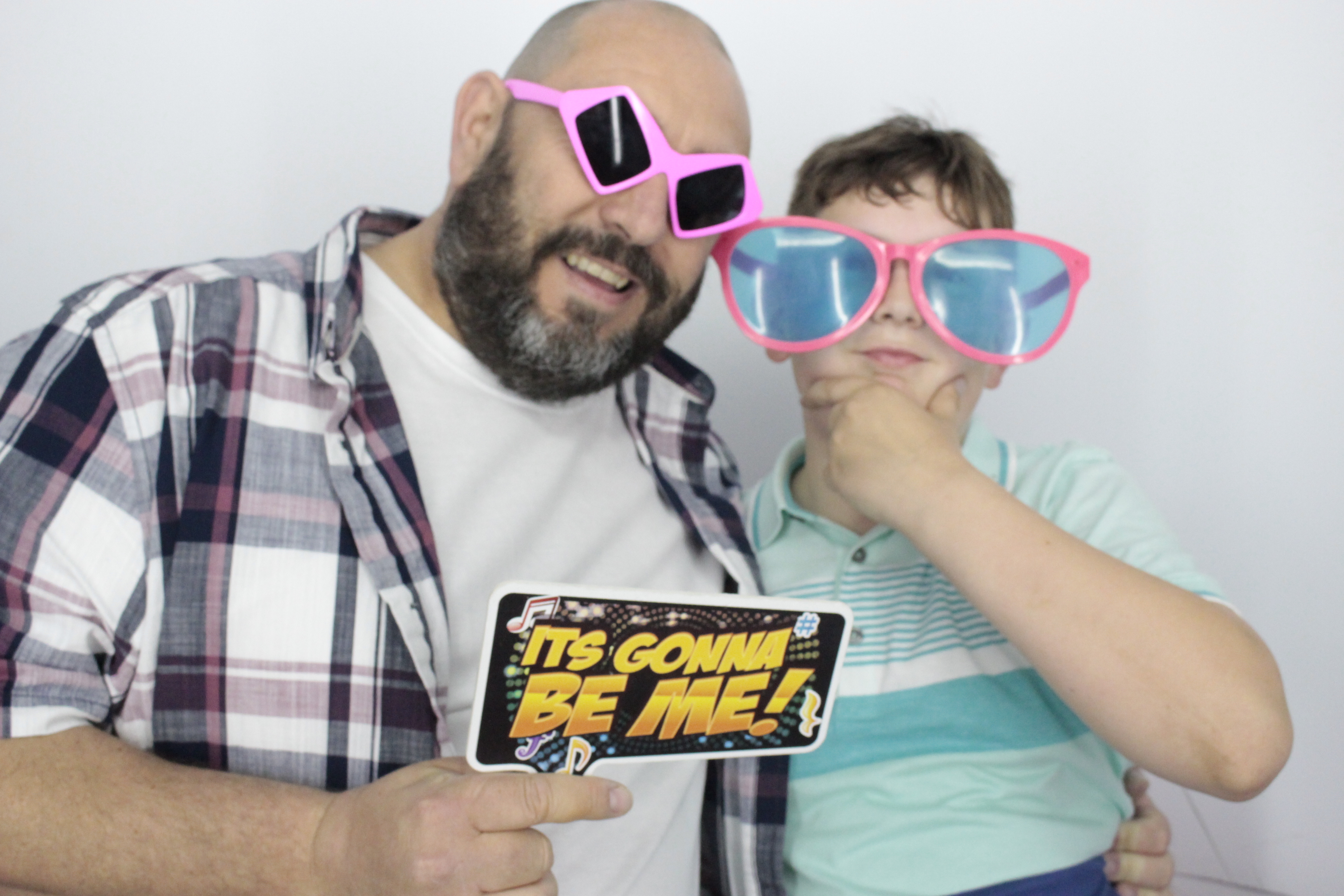 Alan's 50th Birthday  | View more photos from the event at gallery.myphotoboothexperience.co.uk/u/MyPhotoBoothExperienceLtd/Alans-50th-Birthday